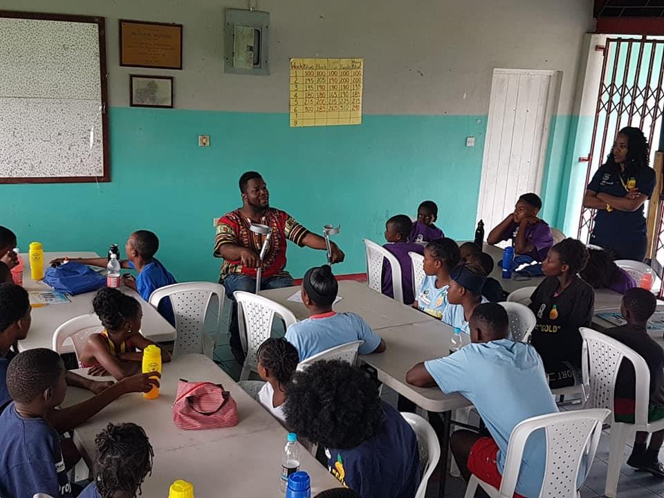 Project GOLD facilitated session with youth and mentors